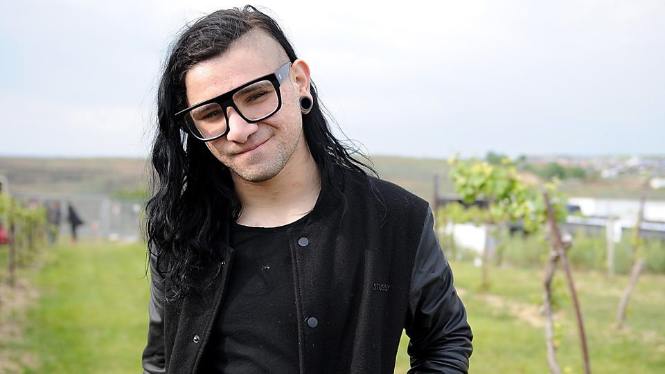 Skrillex dropped it too hard 0_0